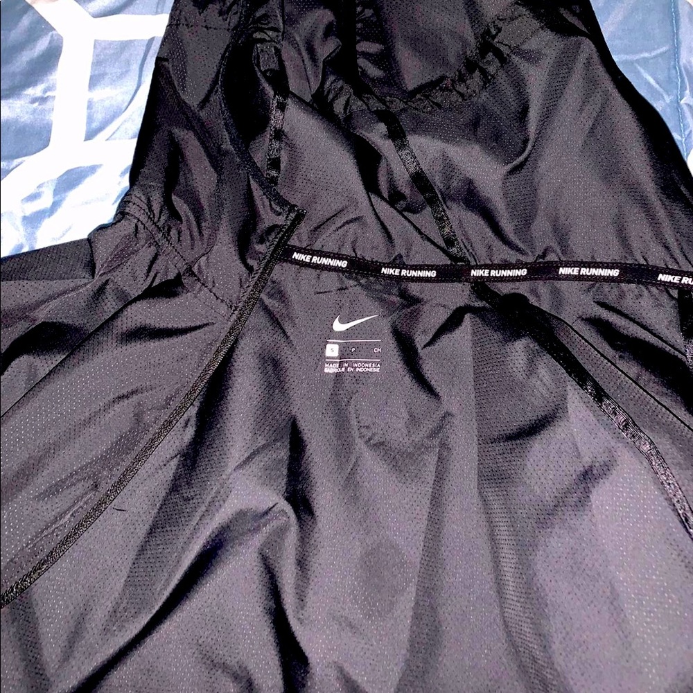 Nike windbreaker